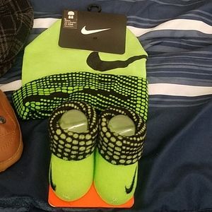 Baby Booties & Hat
